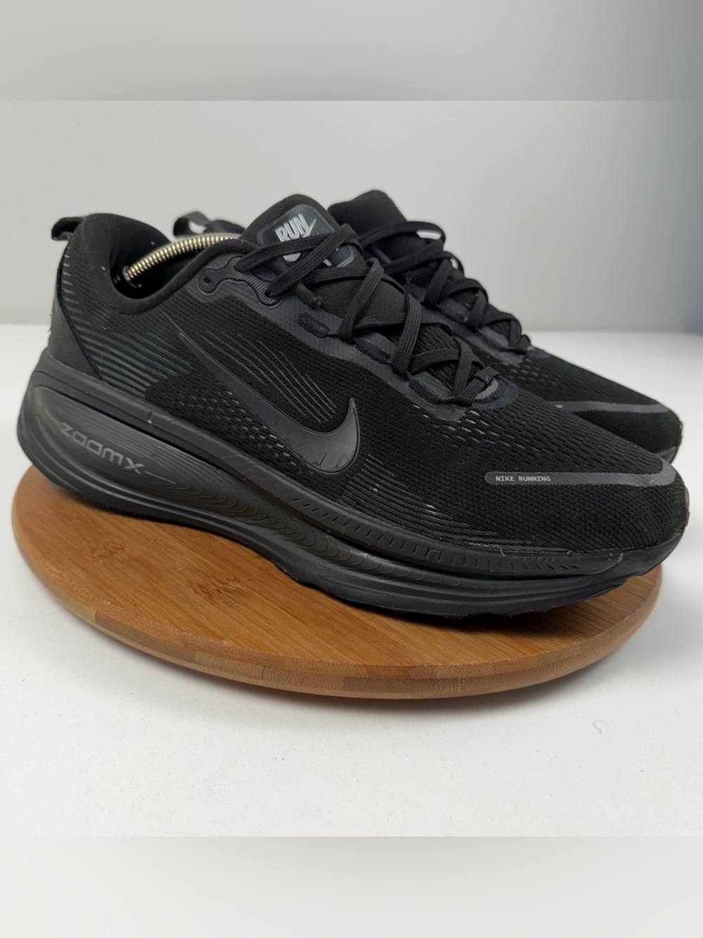 Nike Men’s Vomero 18 Black Running Shoes